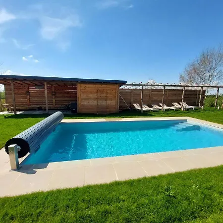 Piscine, Home-cinéma&100poucent Calme